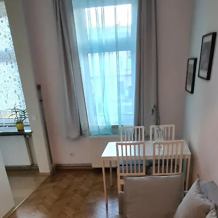 Apartament Zamkowa Street. *wawel*ice *bulwary Wislane * Krakow